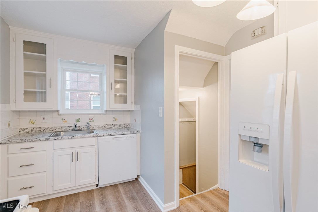 571 E 260th Street Euclid OH 44132