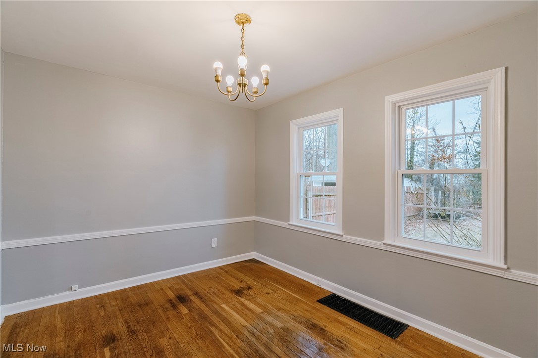 571 E 260th Street Euclid OH 44132