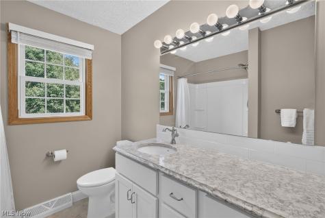 2879 Wexford Boulevard Stow OH 44224