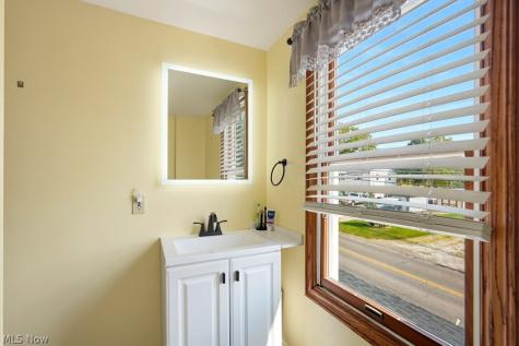 15554 Portage Street Doylestown OH 44230
