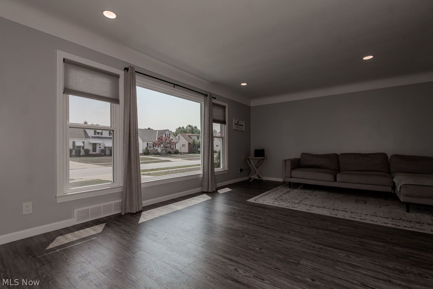 382 High Tee Street Willowick OH 44095