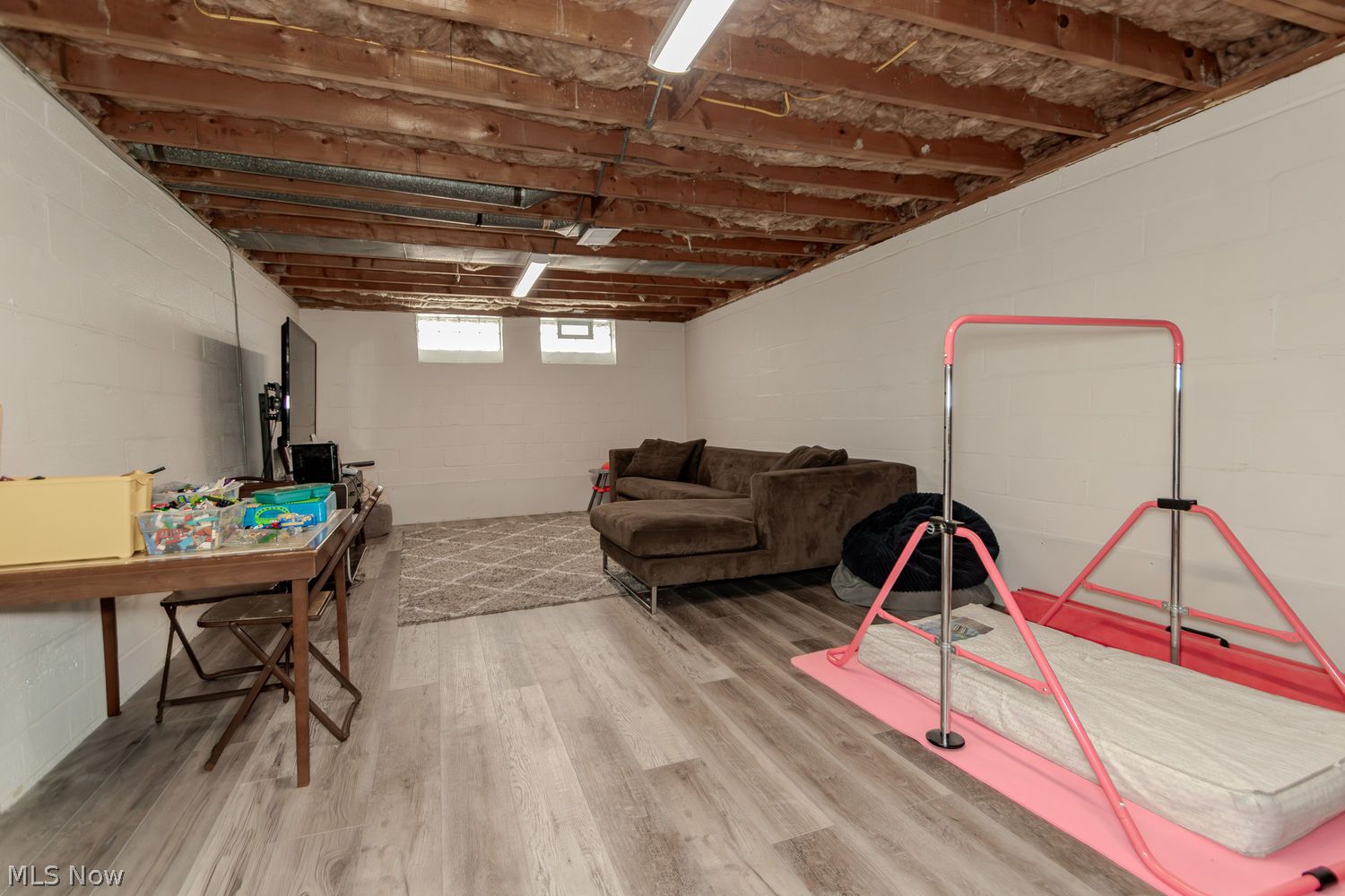 382 High Tee Street Willowick OH 44095