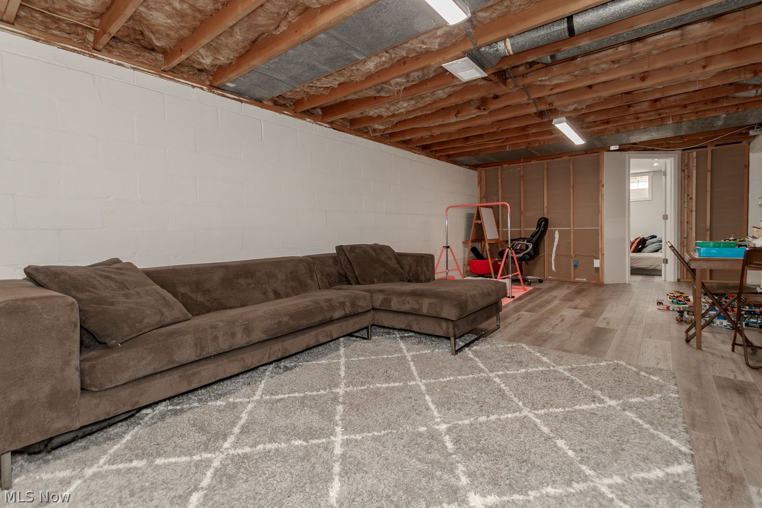 382 High Tee Street Willowick OH 44095