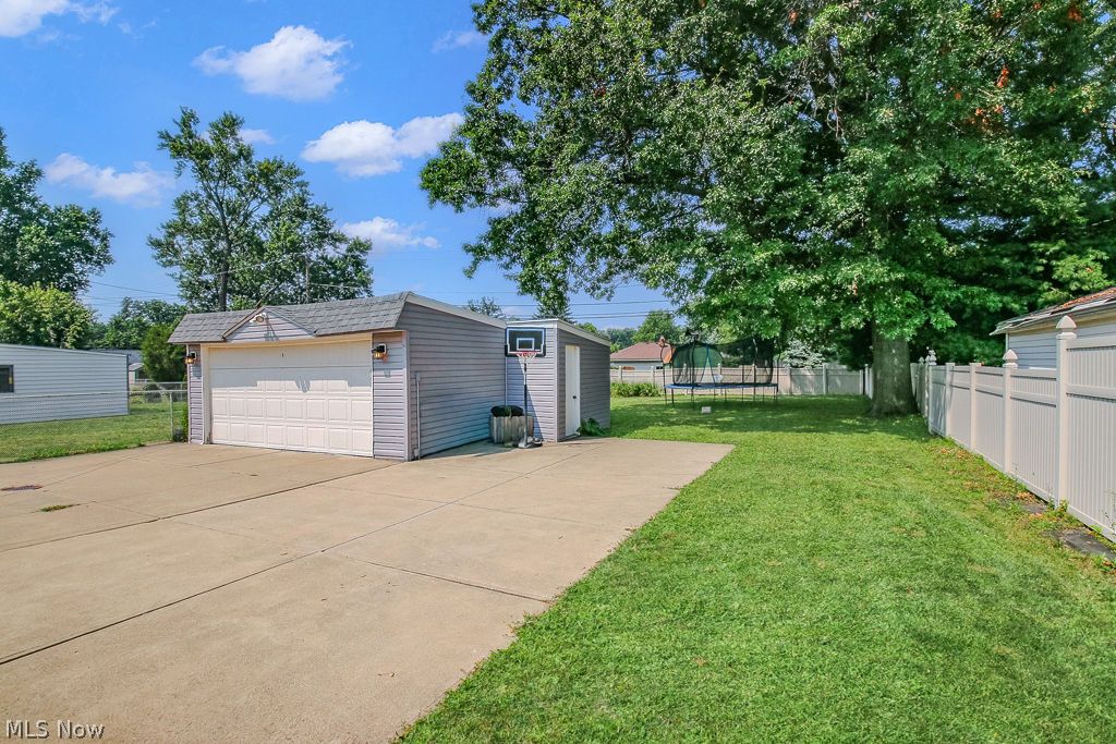 382 High Tee Street Willowick OH 44095