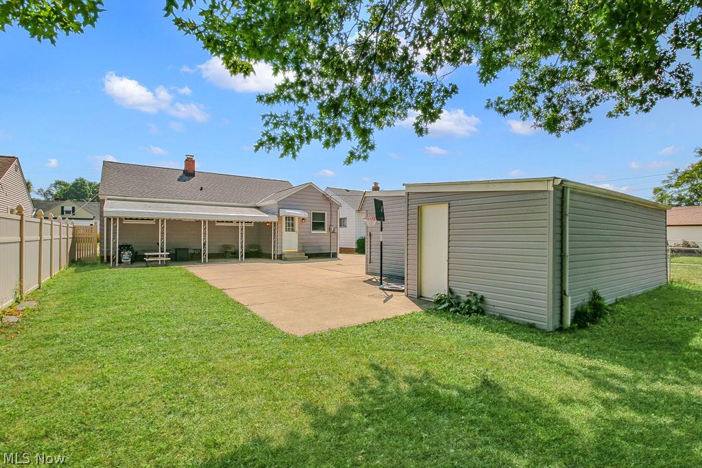382 High Tee Street Willowick OH 44095