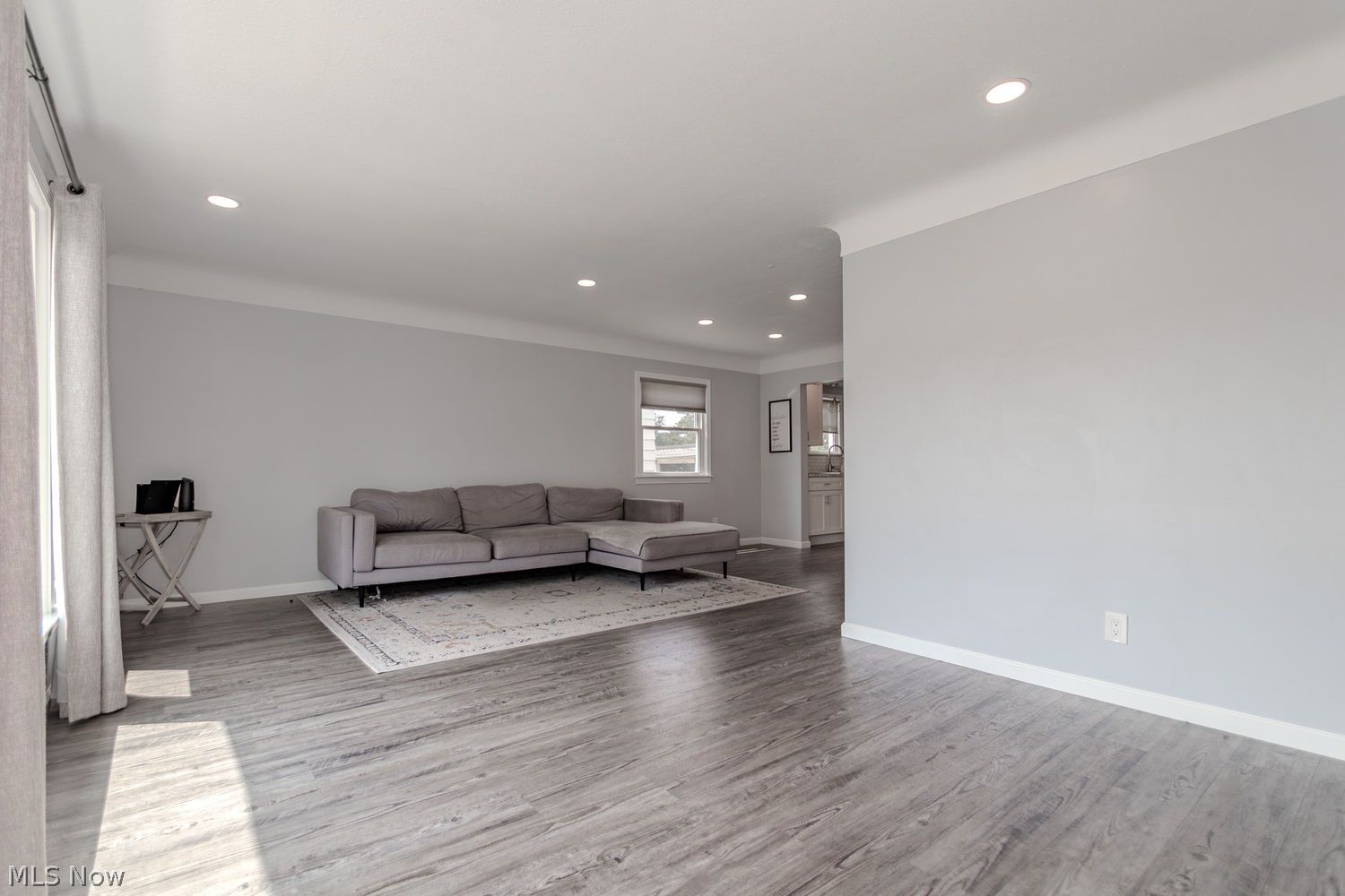 382 High Tee Street Willowick OH 44095