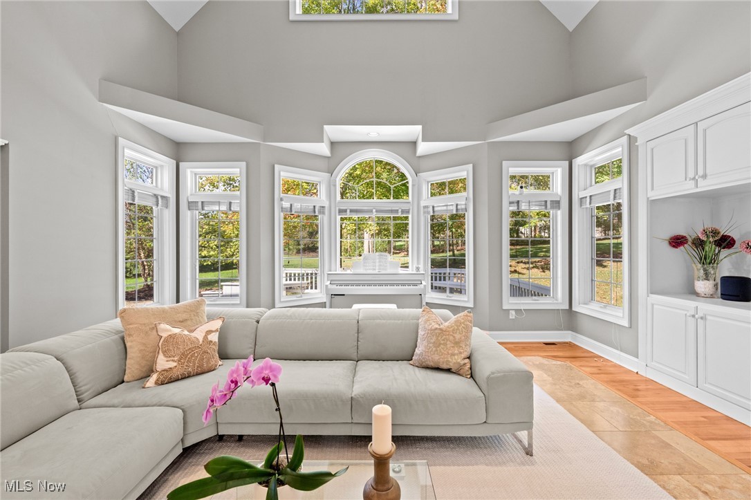 39565 Patterson Lane Solon OH 44139