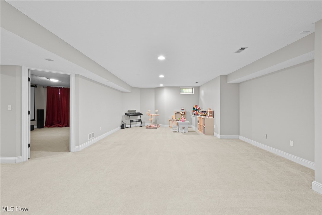 39565 Patterson Lane Solon OH 44139