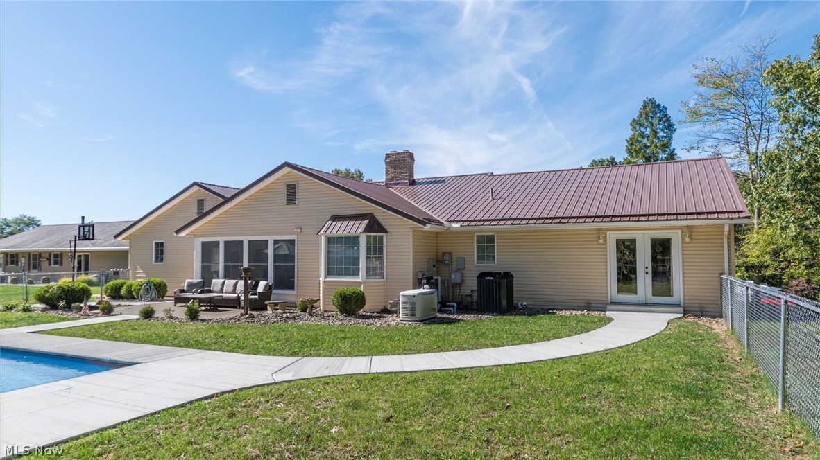 2574 E Newman Street Zanesville OH 43701