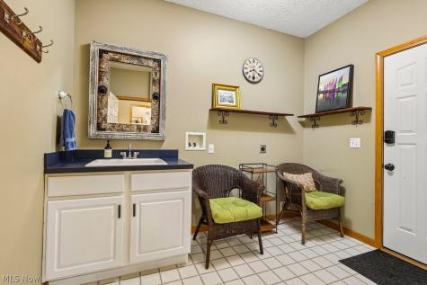 26643 Primrose Lane Westlake OH 44145