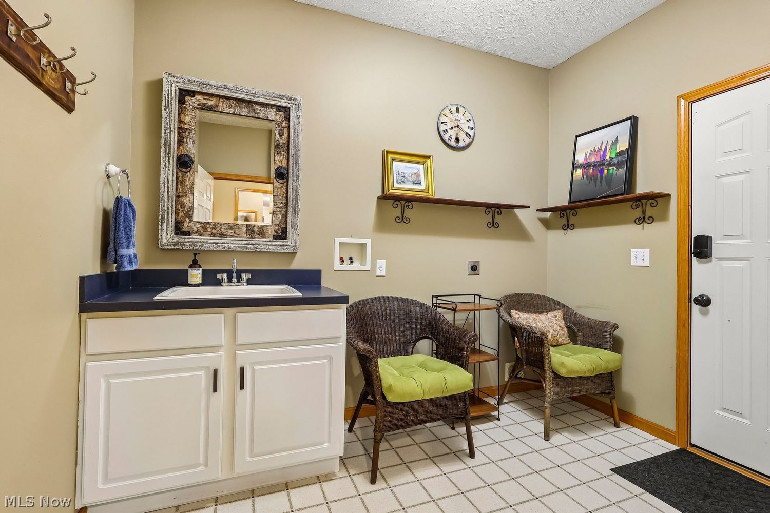 26643 Primrose Lane Westlake OH 44145