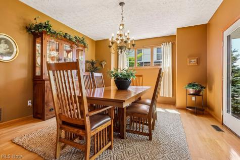 26643 Primrose Lane Westlake OH 44145