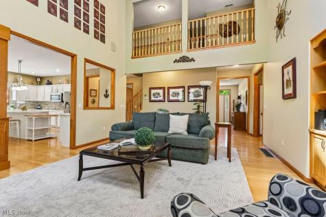 26643 Primrose Lane Westlake OH 44145