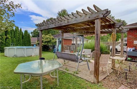 22095 Sandy Lane Fairview Park OH 44126