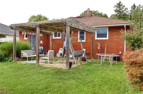 22095 Sandy Lane Fairview Park OH 44126
