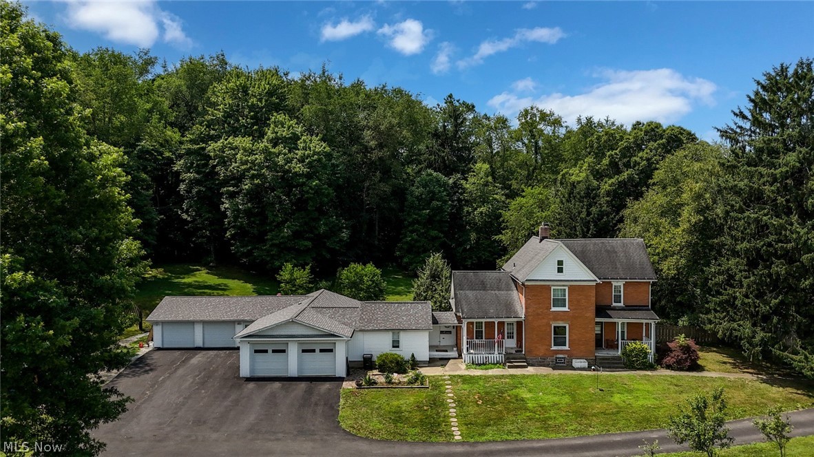 751 Earl Road NW Massillon OH 44647