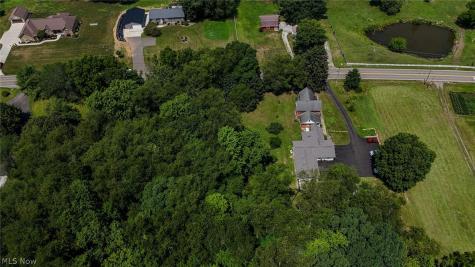 751 Earl Road NW Massillon OH 44647