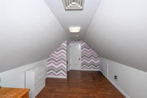 751 Earl Road NW Massillon OH 44647