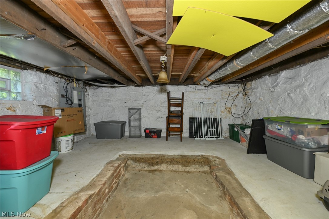 751 Earl Road NW Massillon OH 44647