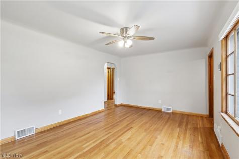 3155 Oser Road Norton OH 44203