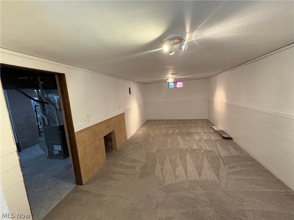 54 E 213th Street Euclid OH 44123