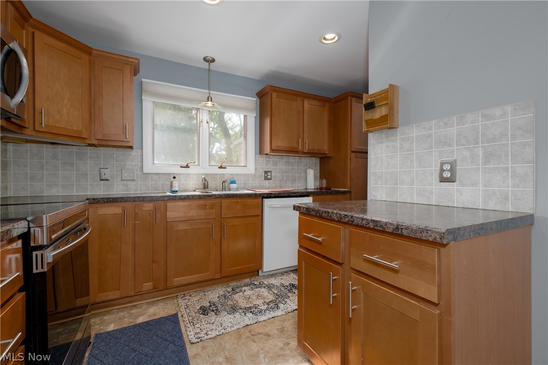 2912 Prange Drive Cuyahoga Falls OH 44223