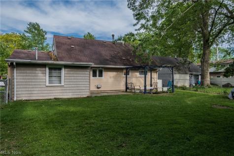 2912 Prange Drive Cuyahoga Falls OH 44223