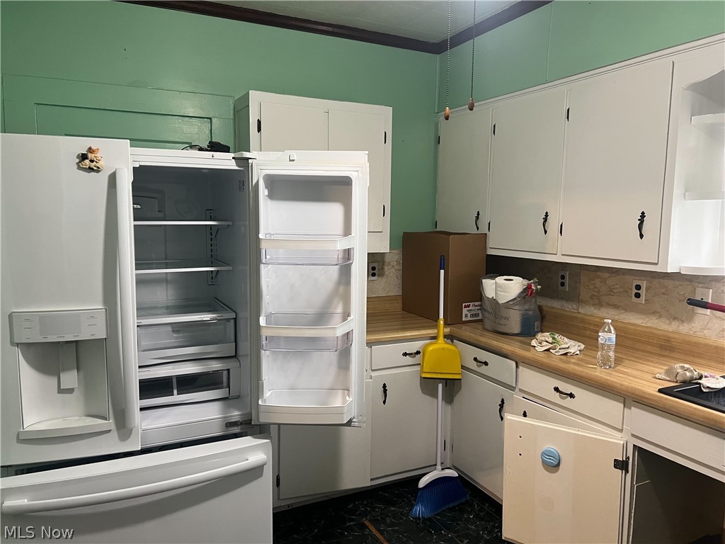 231 N 7th Street Byesville OH 43723