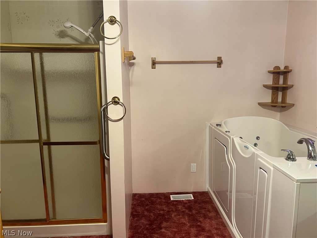 231 N 7th Street Byesville OH 43723