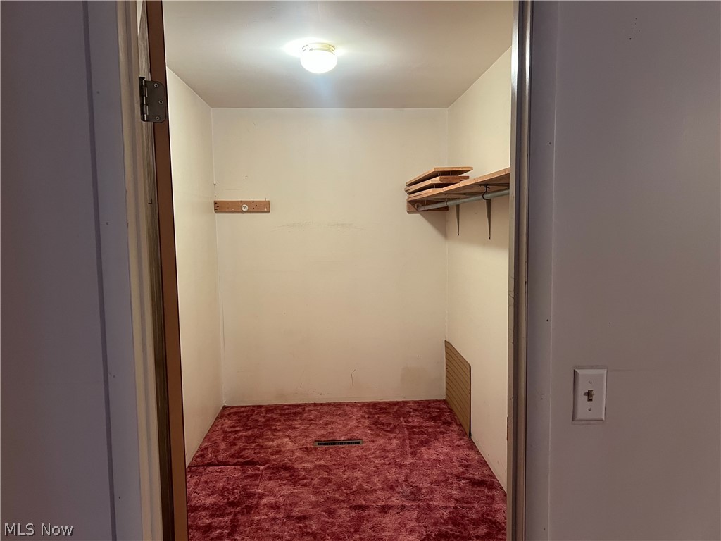 231 N 7th Street Byesville OH 43723