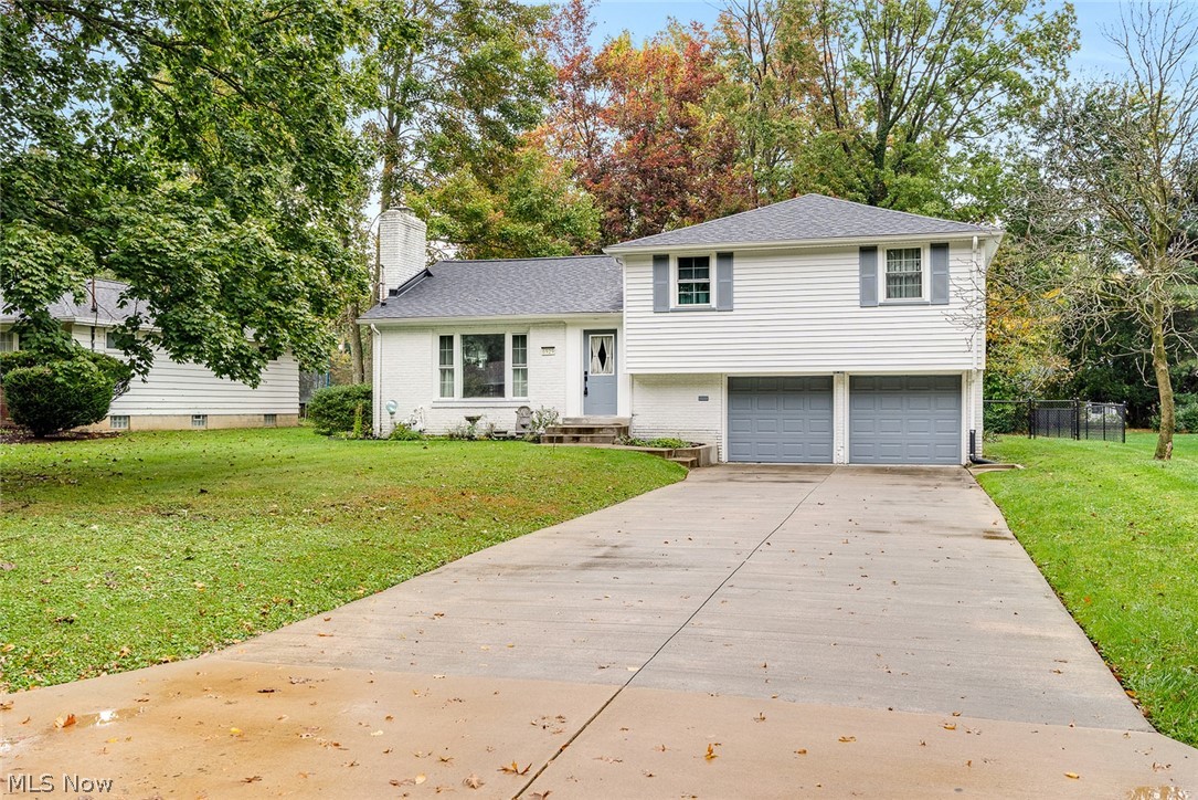 6929 Ronjoy Place Youngstown OH 44512