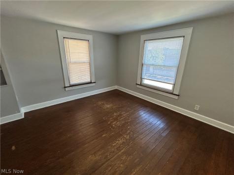 109 Main Street N Navarre OH 44662