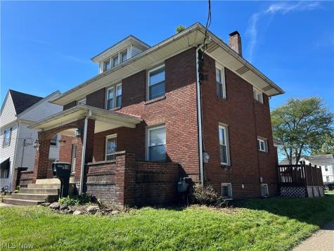 109 Main Street N Navarre OH 44662