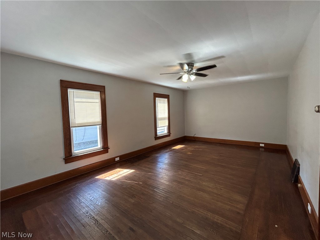 109 Main Street N Navarre OH 44662