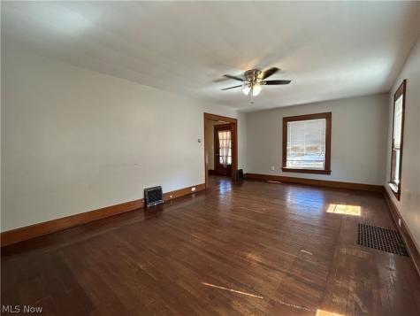 109 Main Street N Navarre OH 44662