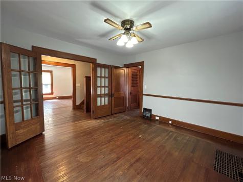 109 Main Street N Navarre OH 44662