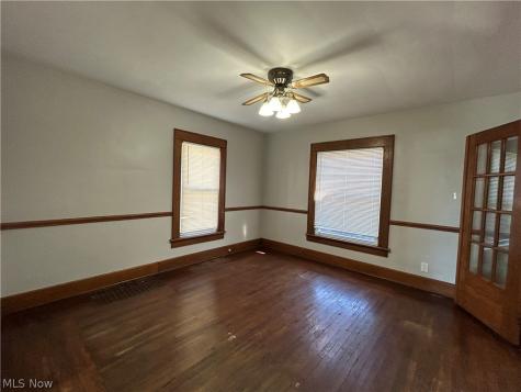 109 Main Street N Navarre OH 44662