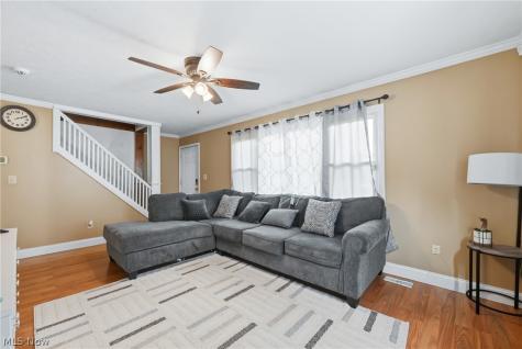 3192 Roselawn Drive Niles OH 44446