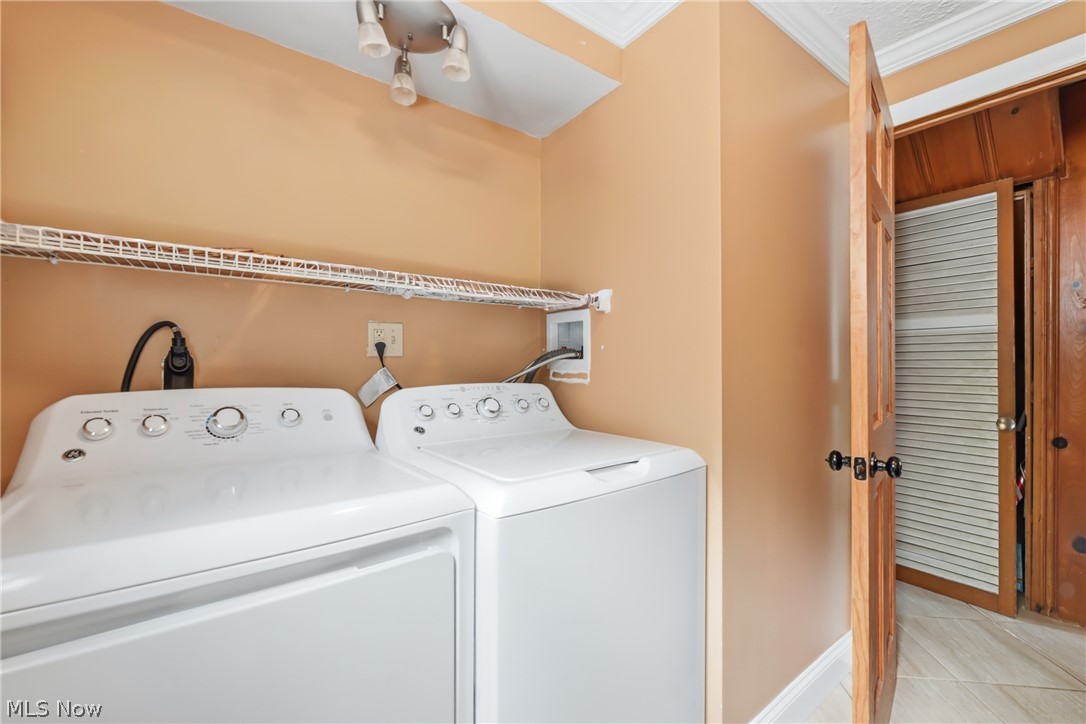 3192 Roselawn Drive Niles OH 44446