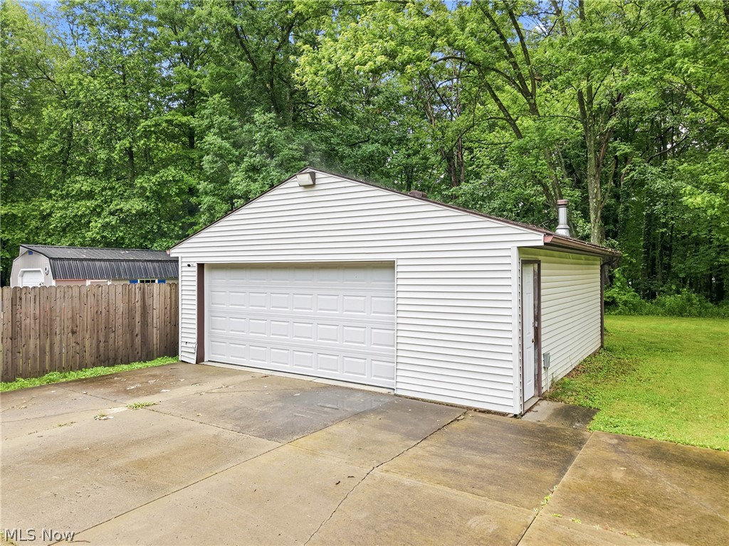 3192 Roselawn Drive Niles OH 44446