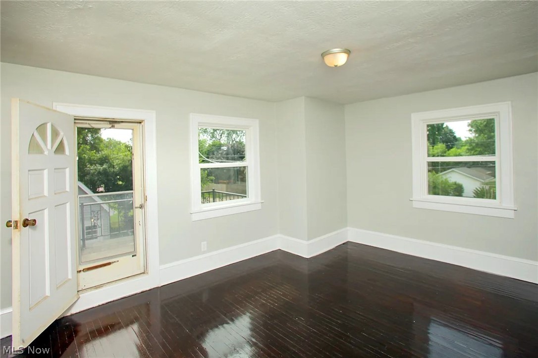 300 Montrose Avenue NW Canton OH 44708
