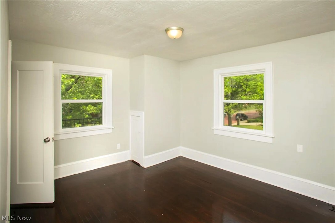 300 Montrose Avenue NW Canton OH 44708
