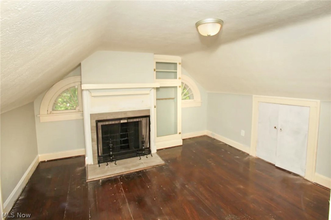 300 Montrose Avenue NW Canton OH 44708