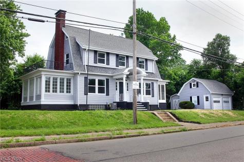 300 Montrose Avenue NW Canton OH 44708