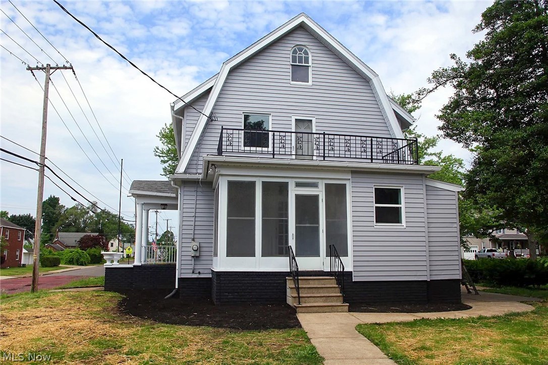 300 Montrose Avenue NW Canton OH 44708