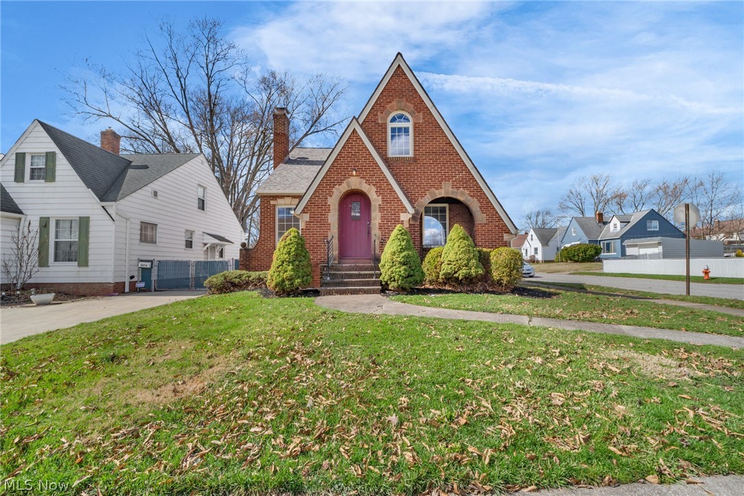 4870 W 14th Street Cleveland OH 44109