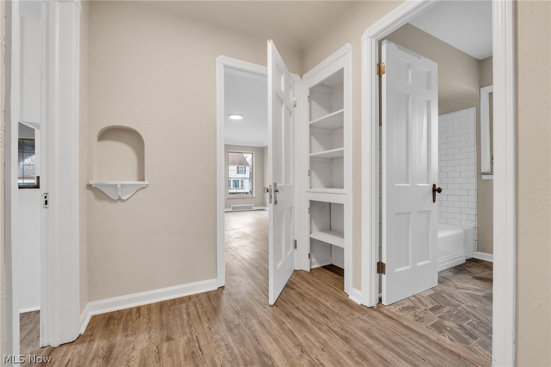 4870 W 14th Street Cleveland OH 44109