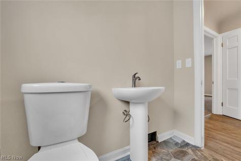 4870 W 14th Street Cleveland OH 44109
