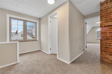 4870 W 14th Street Cleveland OH 44109