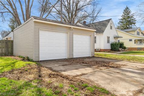 4870 W 14th Street Cleveland OH 44109